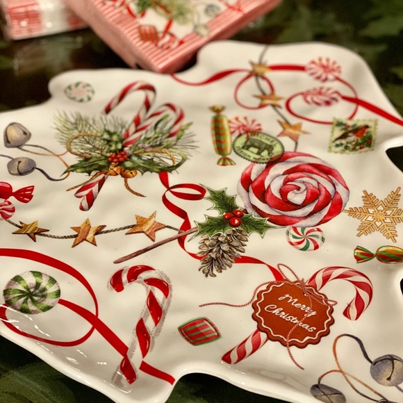 Michel Design Works “Peppermint” Melamine Serveware Christmas Tree Plate🎄NWT🎄 - Picture 3 of 7